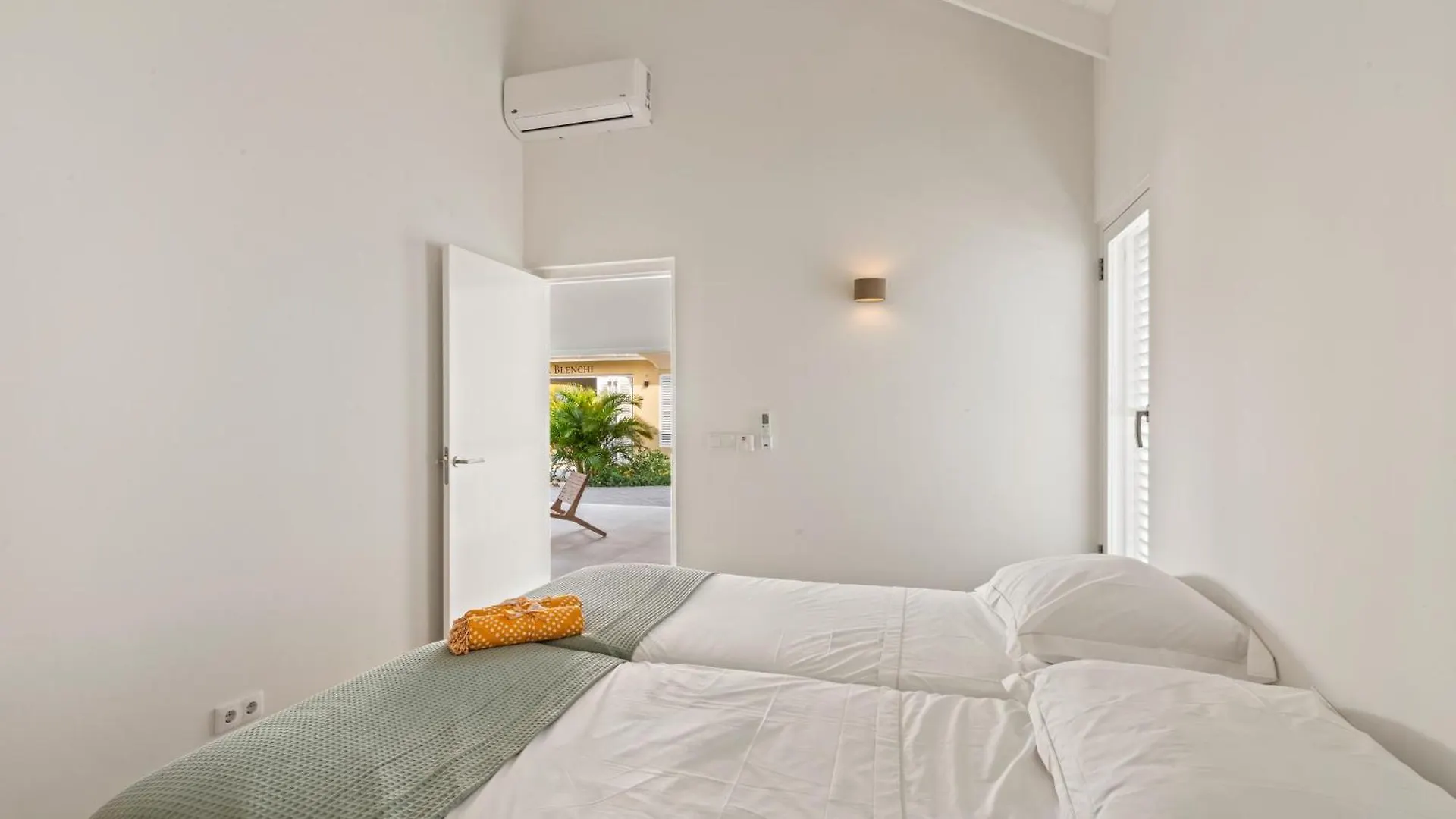 Villa Grandi - Boutique Resort In Otrobanda Willemstad Curaçao